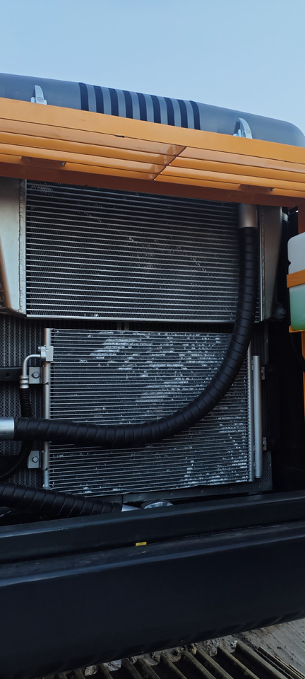 Crawler excavator Hyundai 305-9t [ Copy ] [ Copy ] [ Copy ] [ Copy ]: picture 11