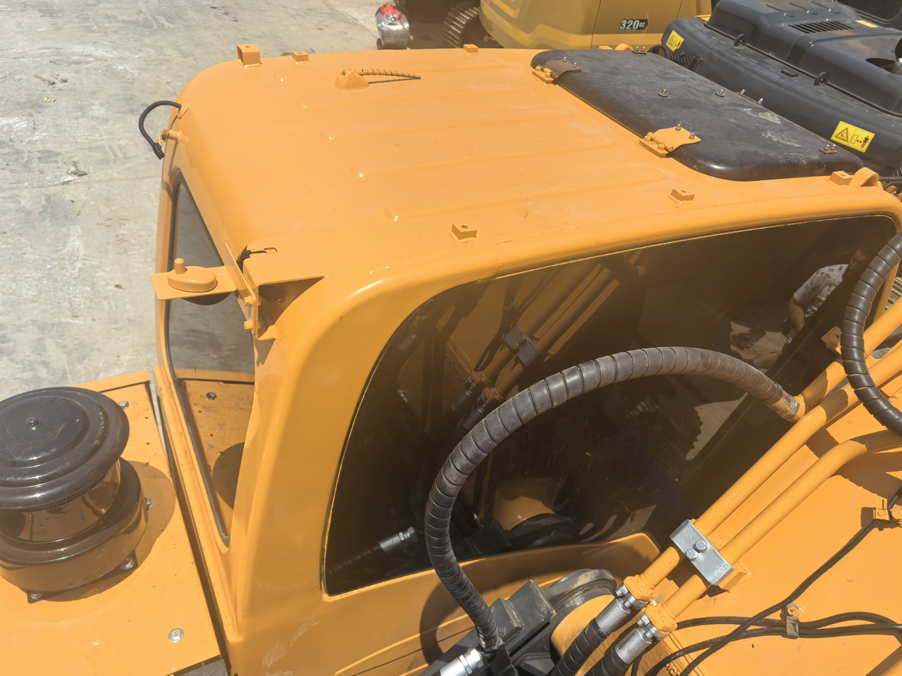 Crawler excavator Hyundai 305-9t [ Copy ] [ Copy ] [ Copy ] [ Copy ]: picture 14