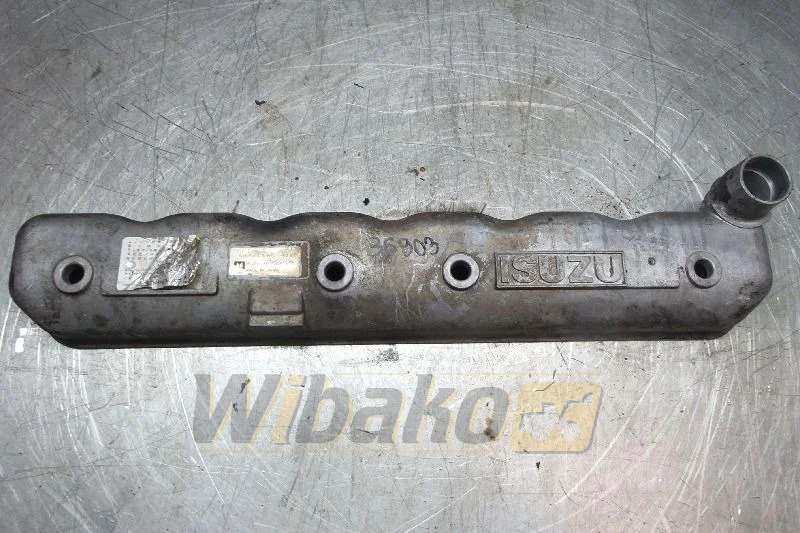 Isuzu 6BG1TPC-01 - Cylinder head for Construction machinery: picture 1 Isuzu 6BG1TPC-01 - Cylinder head for Construction machinery: picture 1