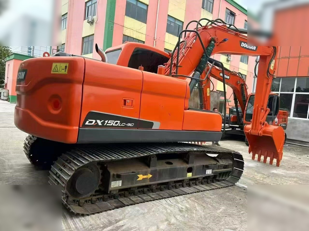 DOOSAN DX150W-9C - Crawler excavator: picture 2 DOOSAN DX150W-9C - Crawler excavator: picture 2