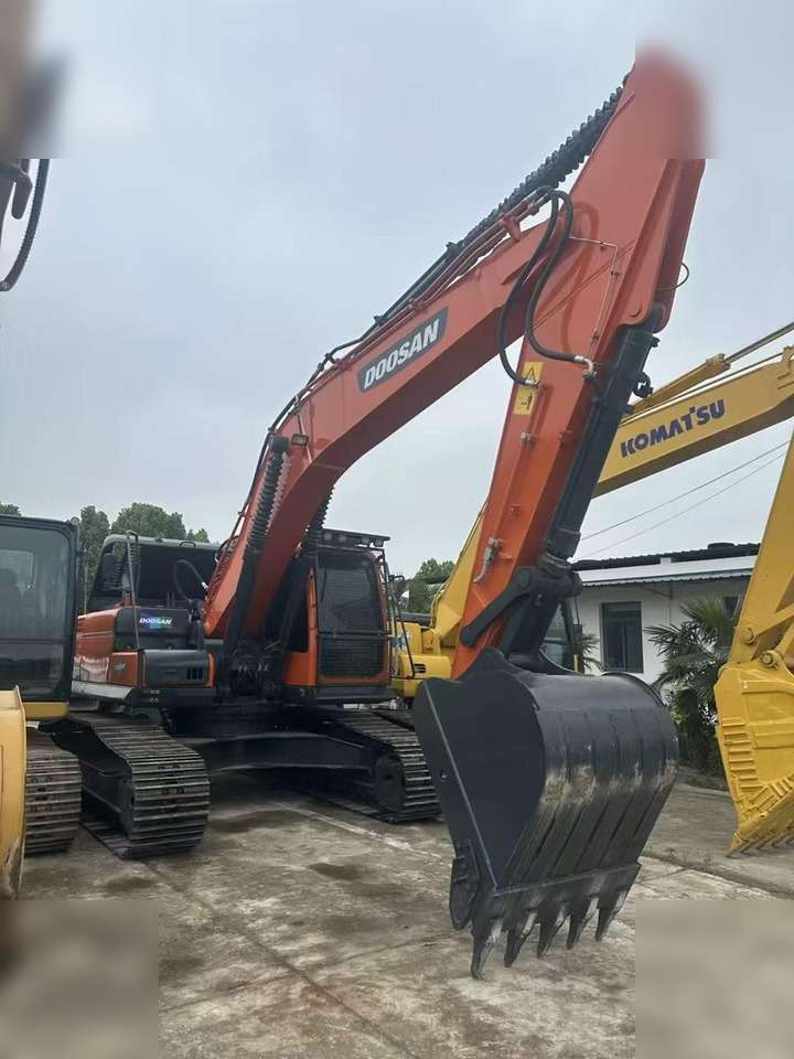 DOOSAN DX225 LC-9C - Crawler excavator: picture 1 DOOSAN DX225 LC-9C - Crawler excavator: picture 1