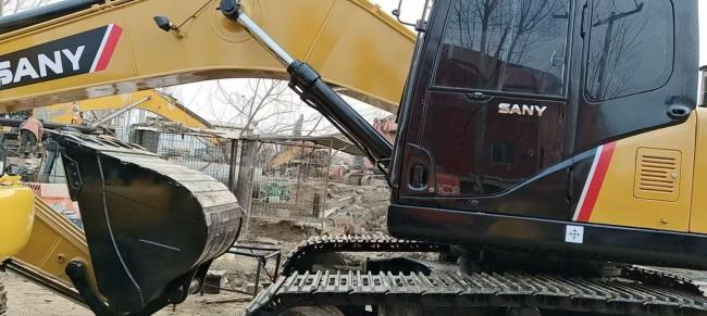 Crawler excavator SANY 335: picture 6 Crawler excavator SANY 335: picture 6