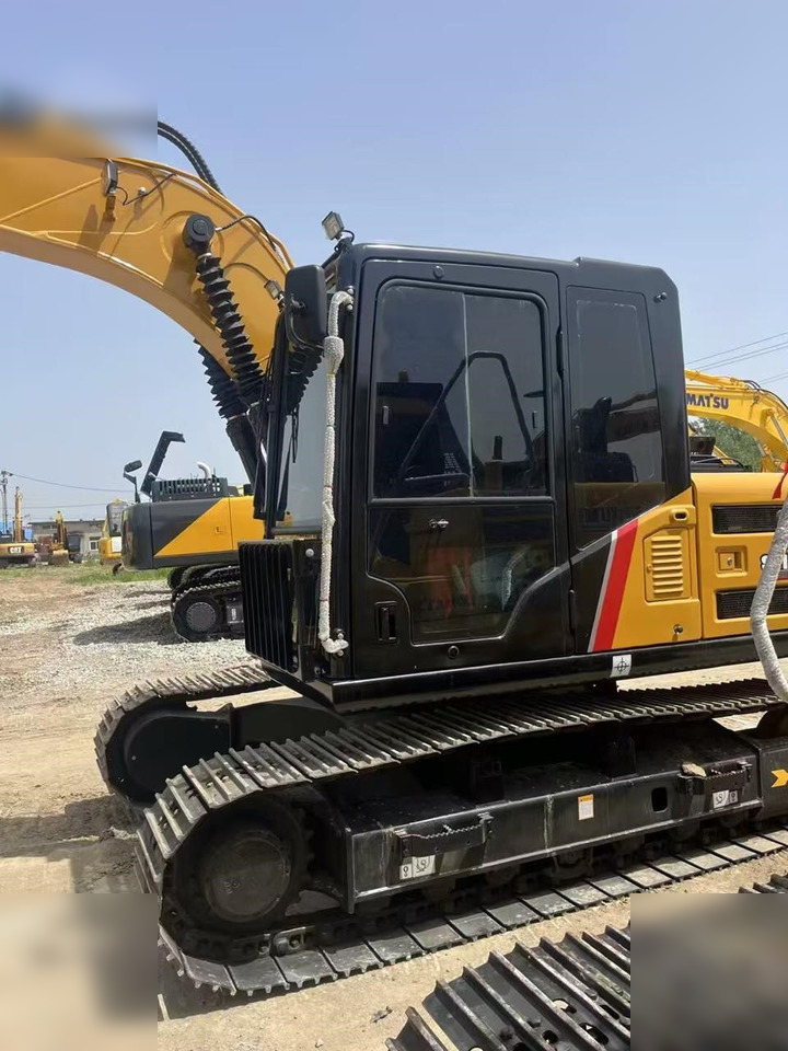 Crawler excavator SANY SY135C: picture 15