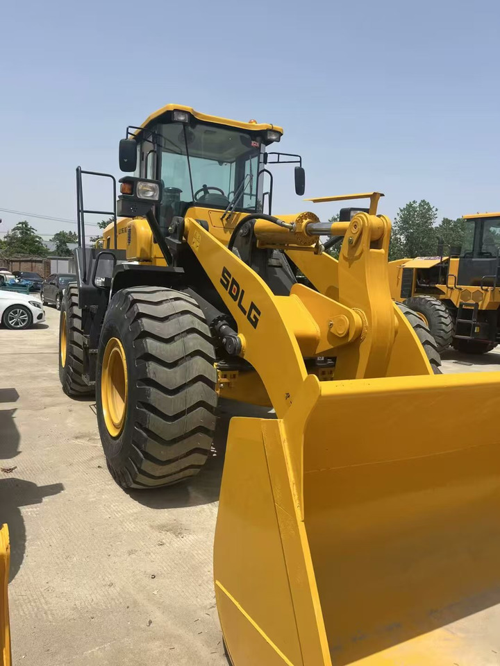 SDLG 958F - Crawler excavator: picture 5 SDLG 958F - Crawler excavator: picture 5