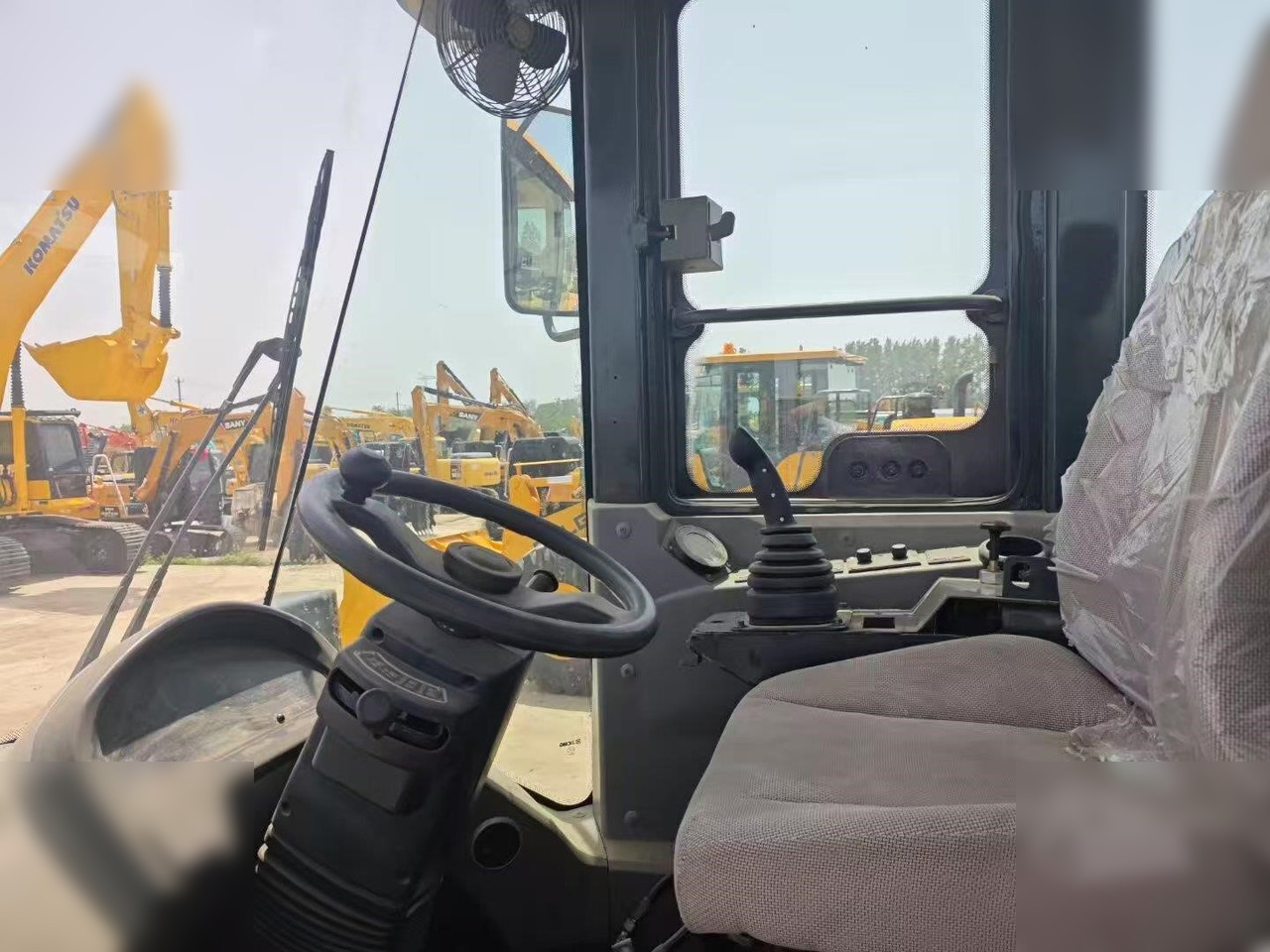 SDLG L955 - Wheel loader: picture 5 SDLG L955 - Wheel loader: picture 5
