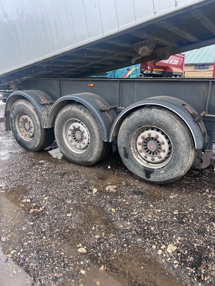 Wielton 45M3 - Farm trailer: picture 4 Wielton 45M3 - Farm trailer: picture 4