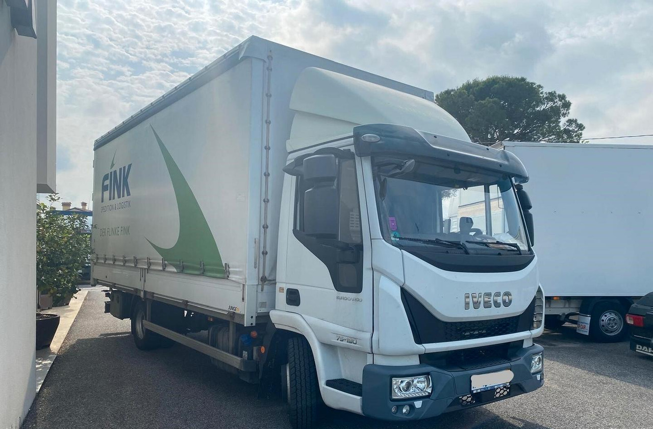 IVECO EUROCARGO 75E19 EURO 6 2018 - Curtainsider truck: picture 2 IVECO EUROCARGO 75E19 EURO 6 2018 - Curtainsider truck: picture 2