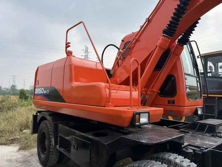 Wheel excavator 90% Brand New Doosan Brand Dh150w-7 Wheel Excavator in Stock  Used Korea Brand Doosan Dh55  Dh60 Dh150 Dh210 Excavator for Sale [ Copy ] [ Copy ]: picture 6
