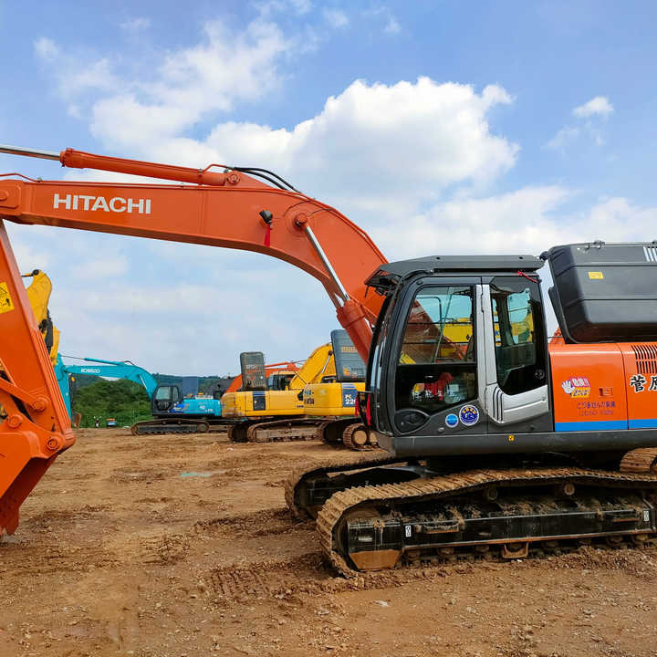 Original Japan Hitachi ZX240 Excavator Hitachi Excavator in Low Price for Hot Sale - Crawler excavator: picture 5 Original Japan Hitachi ZX240 Excavator Hitachi Excavator in Low Price for Hot Sale - Crawler excavator: picture 5