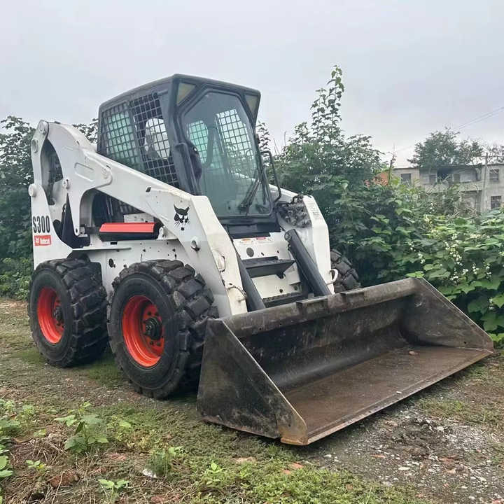 Second Hand BOBCAT S300 Skid-steer Loader with Very Good Performance Is for Sale at a Low Price - Skid steer loader: picture 1 Second Hand BOBCAT S300 Skid-steer Loader with Very Good Performance Is for Sale at a Low Price - Skid steer loader: picture 1