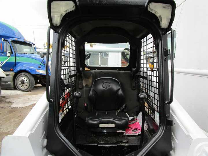 Used Bobcat T590 Used Skid Steer Loader Used Bobcat Skid Steer Loader T590 with Good Condition for Sale - Skid steer loader: picture 4 Used Bobcat T590 Used Skid Steer Loader Used Bobcat Skid Steer Loader T590 with Good Condition for Sale - Skid steer loader: picture 4