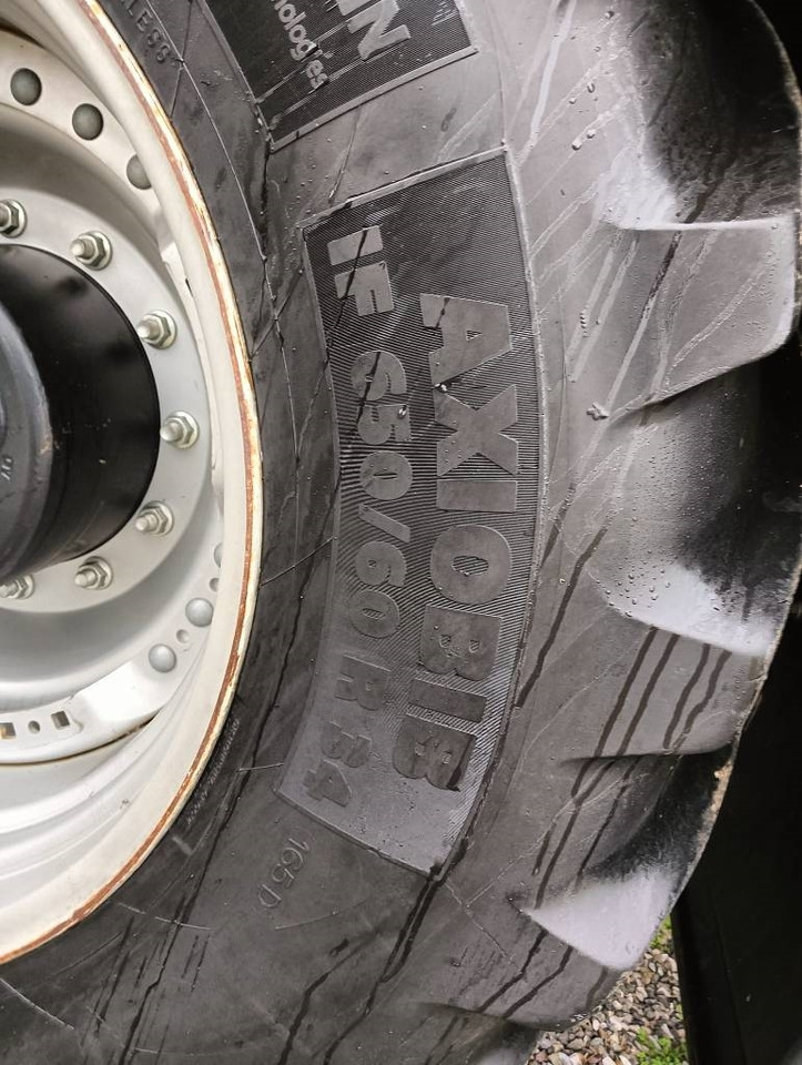 Farm tractor Case Optum 270: picture 16