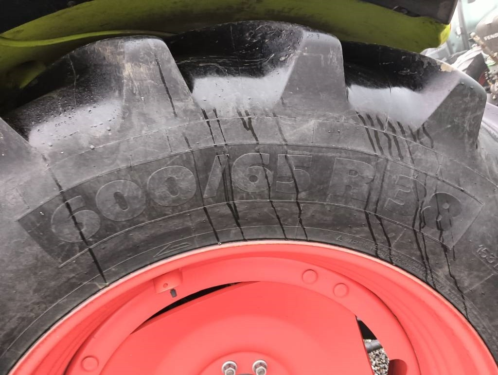 Claas Arion 440 - Farm tractor: picture 4 Claas Arion 440 - Farm tractor: picture 4