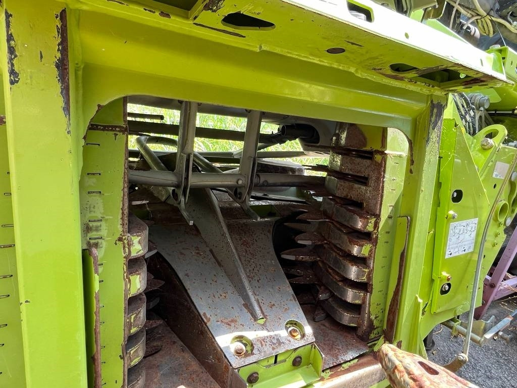 Claas Orbis 750 - Hay and forage equipment: picture 2 Claas Orbis 750 - Hay and forage equipment: picture 2