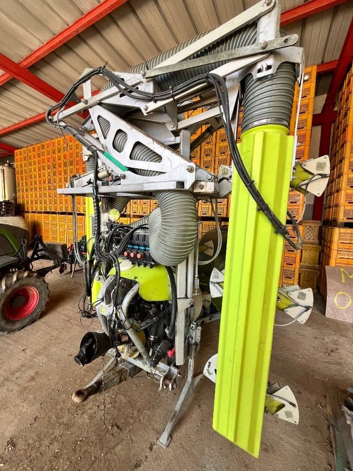 VMA MULTI ROW  - Trailed sprayer: picture 4 VMA MULTI ROW  - Trailed sprayer: picture 4