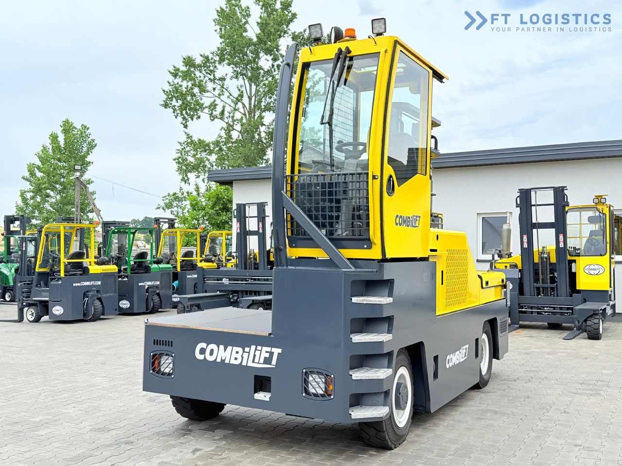 COMBILIFT C6000FSL / DIESEL / DUPLEX - 4100MM / 1400MM FORKS / SIDE LOADER / 6000KG CAPACITY / FREE LIFT / DEUTZ ENGINE / EXCELLENT CONDITION - Side loader: picture 3 COMBILIFT C6000FSL / DIESEL / DUPLEX - 4100MM / 1400MM FORKS / SIDE LOADER / 6000KG CAPACITY / FREE LIFT / DEUTZ ENGINE / EXCELLENT CONDITION - Side loader: picture 3