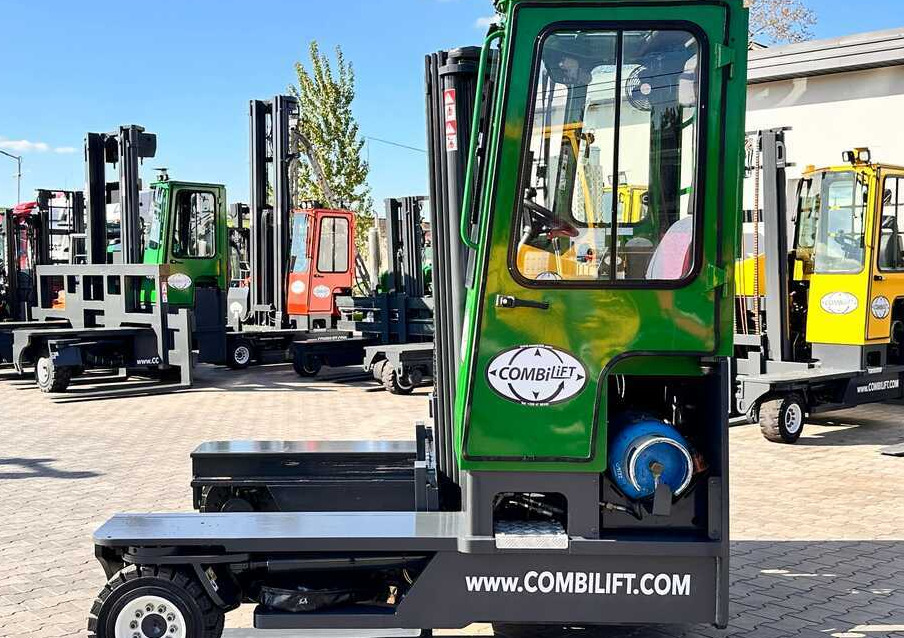4-way reach truck Combilift C4000 / TRIPLEX / 4900MM / GAS / FREE LIFT / FORK SIDE SHIFT / LIKE NEW: picture 10
