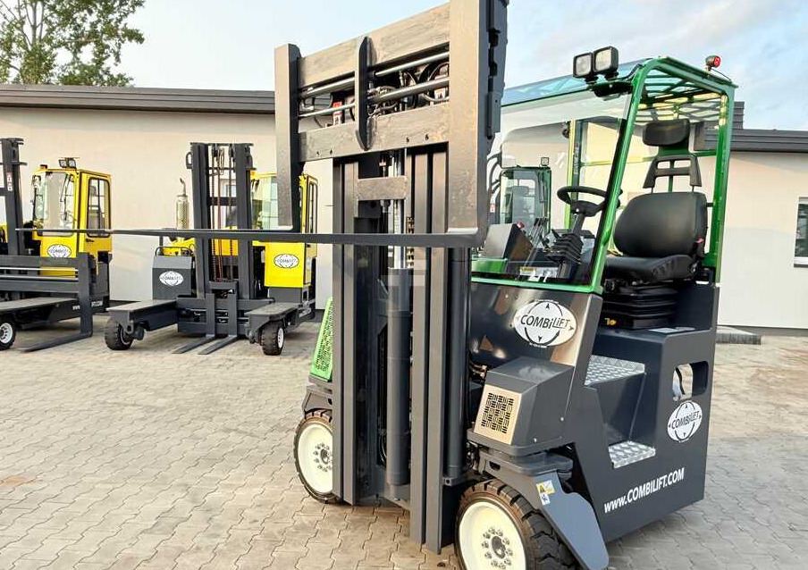 4-way reach truck Combilift C4000CB / TRIPLEX - 5200MM / LPG / FREE LIFT / FORK POSITIONER / FORK SIDESHIFT / HEIGHT 2450MM / LIKE NEW: picture 18