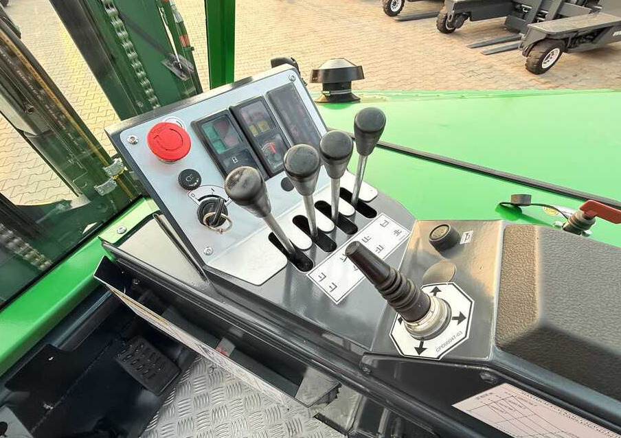 4-way reach truck Combilift C4000CB / TRIPLEX - 5200MM / LPG / FREE LIFT / FORK POSITIONER / FORK SIDESHIFT / HEIGHT 2450MM / LIKE NEW: picture 15