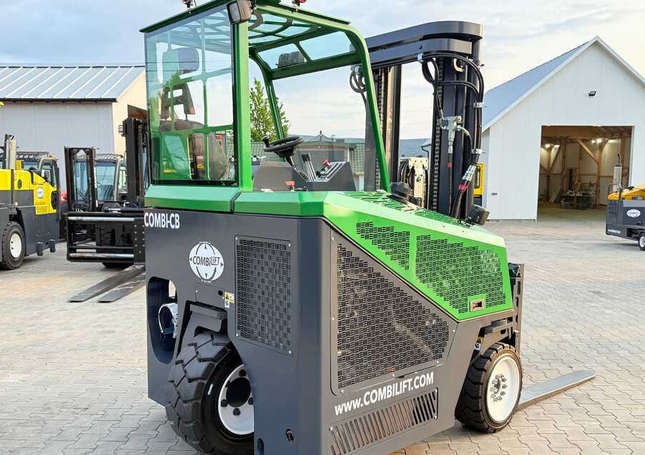 4-way reach truck Combilift C4000CB / TRIPLEX - 5200MM / LPG / FREE LIFT / FORK POSITIONER / FORK SIDESHIFT / HEIGHT 2450MM / LIKE NEW: picture 6