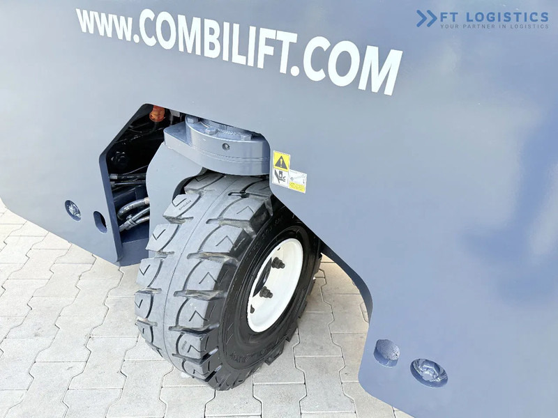4-way reach truck Combilift C4500 / DIESEL / DUPLEX 4000MM / WIDE FORK POSITIONER / HEATING / FULL CABIN / EXCELLENT CONDITION / A wide range of four-way an: picture 9 4-way reach truck Combilift C4500 / DIESEL / DUPLEX 4000MM / WIDE FORK POSITIONER / HEATING / FULL CABIN / EXCELLENT CONDITION / A wide range of four-way an: picture 9