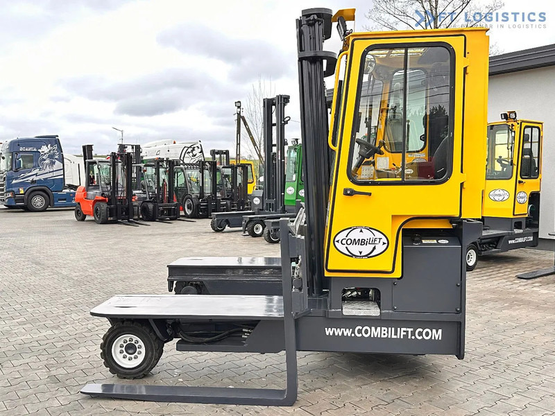 Combilift C4500 / DUPLEX / 4050MM / DIESEL / WIDE POSITIONER / FREE LIFT C4500 / DUPLEX / 4050MM / DIESEL / WIDE POSITIONER / FREE LIFT - 4-way reach truck: picture 3 Combilift C4500 / DUPLEX / 4050MM / DIESEL / WIDE POSITIONER / FREE LIFT C4500 / DUPLEX / 4050MM / DIESEL / WIDE POSITIONER / FREE LIFT - 4-way reach truck: picture 3