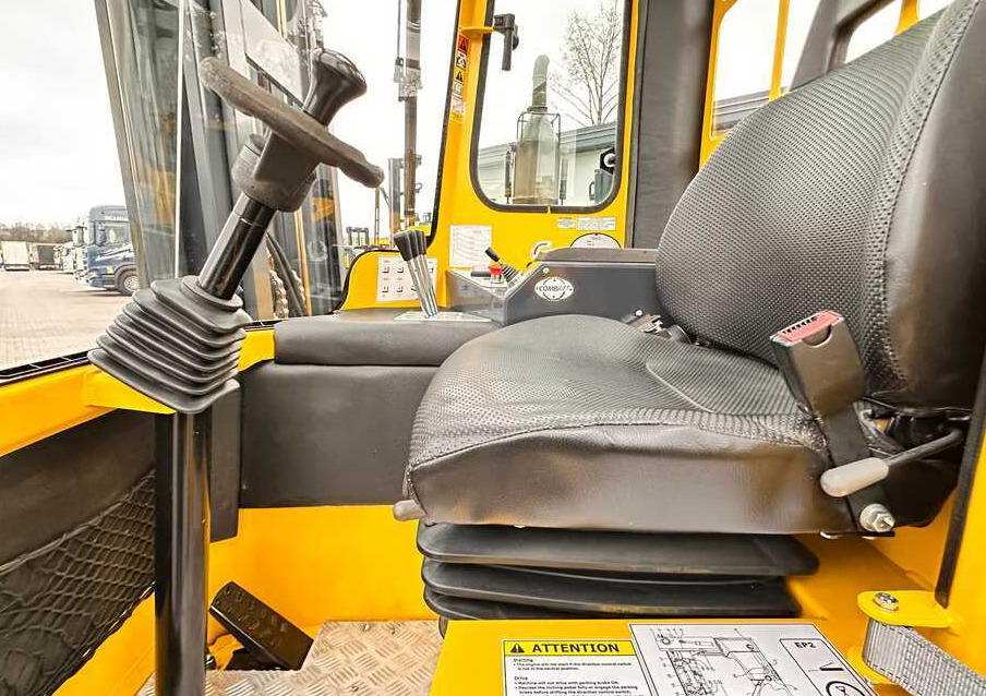 4-way reach truck Combilift C4500 / DUPLEX / 4050MM / DIESEL / WIDE POSITIONER / FREE LIFT / SIDESHIFT / LIKE NEW: picture 16