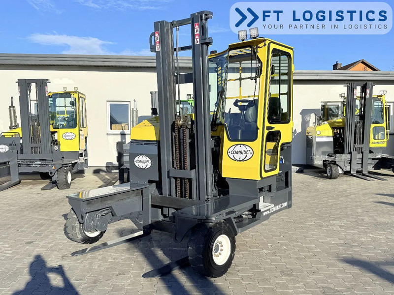 Combilift COMBILIFT C3000XL / GAS / DUPLEX 4100MM / FREE LIFT / EXCELLENT CONDITION / A wide range of four-way and side loaders tailored t - 4-way reach truck: picture 3 Combilift COMBILIFT C3000XL / GAS / DUPLEX 4100MM / FREE LIFT / EXCELLENT CONDITION / A wide range of four-way and side loaders tailored t - 4-way reach truck: picture 3