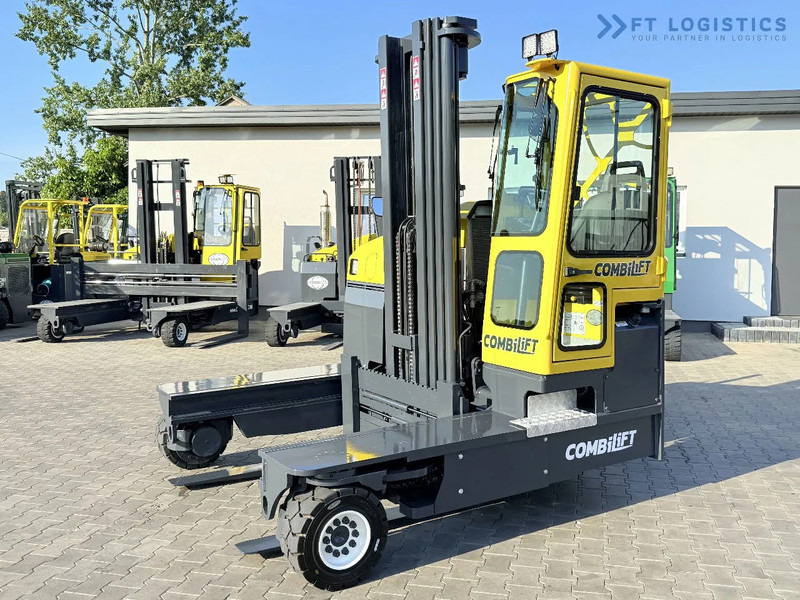 Combilift Combilift C5000 / DIESEL / TRIPLEX 6000MM / FREE LIFT / FORK POSITIONER / BUILT-IN SCALE / HEATING / FULL CABIN / PERFECT CONDIT - 4-way reach truck: picture 2 Combilift Combilift C5000 / DIESEL / TRIPLEX 6000MM / FREE LIFT / FORK POSITIONER / BUILT-IN SCALE / HEATING / FULL CABIN / PERFECT CONDIT - 4-way reach truck: picture 2