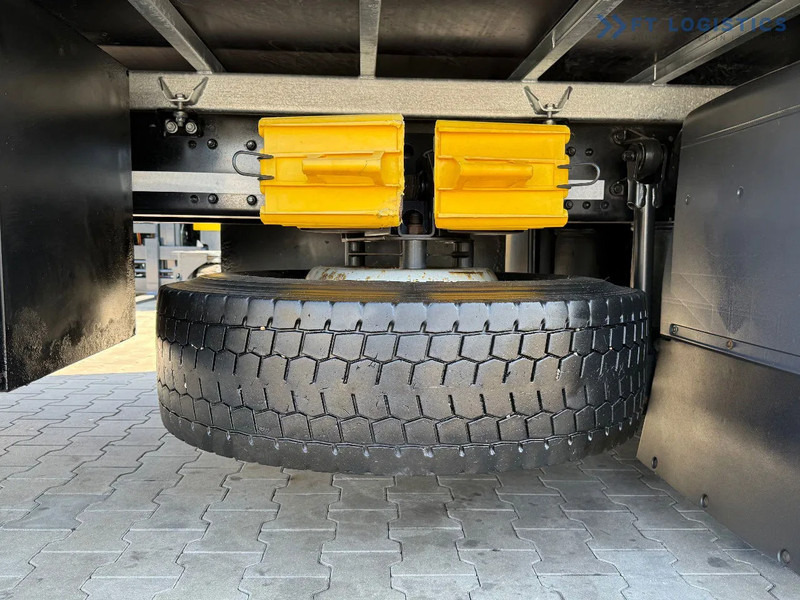 Curtainsider truck MAN TGX 18.470 TGX 18.470 / 19 PALLETS / NEW MODEL / RETARDER / PERFECT CONDITION: picture 15