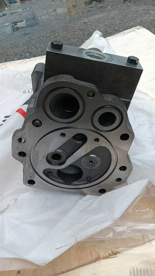 CATERPILLAR 132-3629 - Hydraulic pump for Excavator: picture 2 CATERPILLAR 132-3629 - Hydraulic pump for Excavator: picture 2
