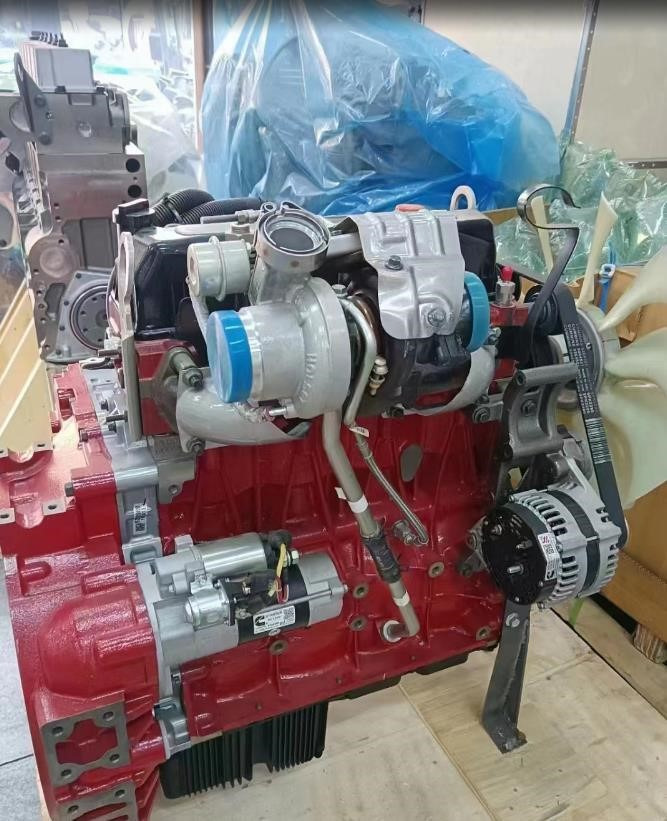 CUMMINS QSF3.8 - Engine for Excavator: picture 2 CUMMINS QSF3.8 - Engine for Excavator: picture 2