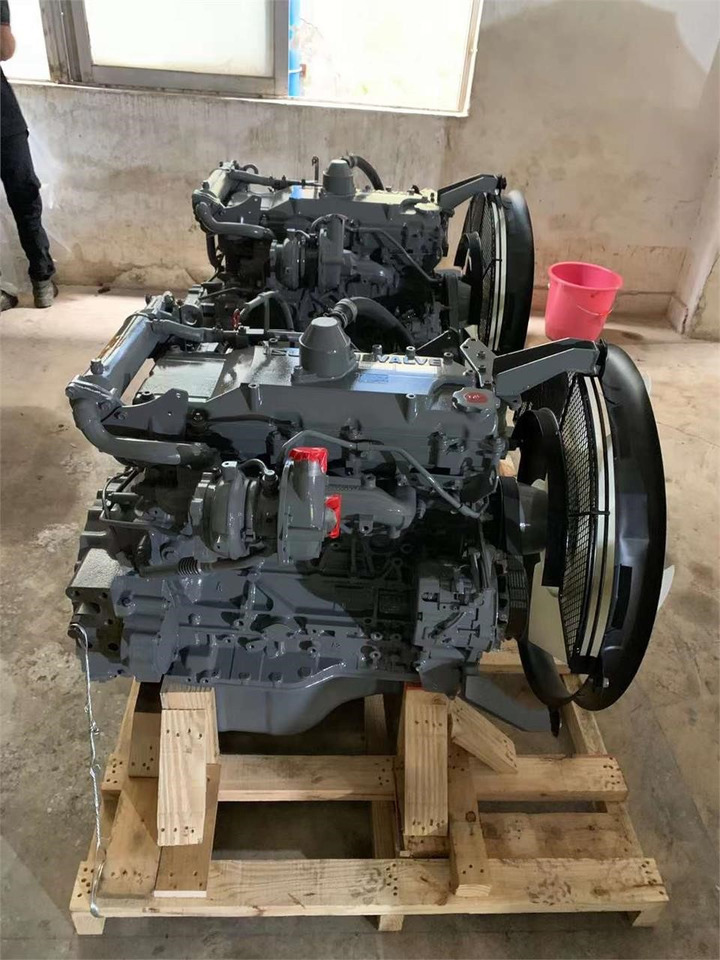 ISUZU 4HK1 - Engine and parts for Excavator: picture 1 ISUZU 4HK1 - Engine and parts for Excavator: picture 1