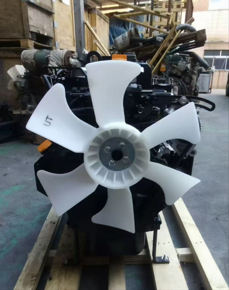 YANMAR 4TNV98 - Engine for Skid steer loader: picture 3 YANMAR 4TNV98 - Engine for Skid steer loader: picture 3