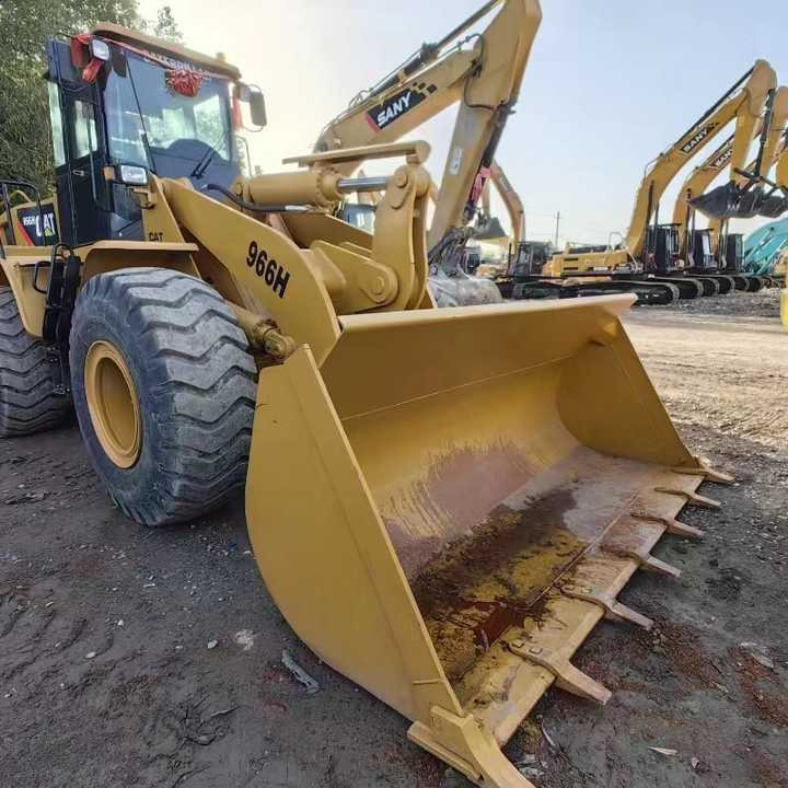 Affordable Used Caterpillar 966H Front-End Loader - Low Hours, Ready-to-Ship Globally - Wheel loader: picture 4 Affordable Used Caterpillar 966H Front-End Loader - Low Hours, Ready-to-Ship Globally - Wheel loader: picture 4