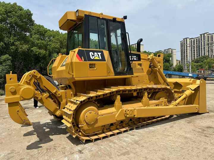 CAT D7G Bulldozer/Used CAT D7G D7H D8R Bulldozer with Ripper,construction Equipment Bulldozer - Bulldozer: picture 2 CAT D7G Bulldozer/Used CAT D7G D7H D8R Bulldozer with Ripper,construction Equipment Bulldozer - Bulldozer: picture 2