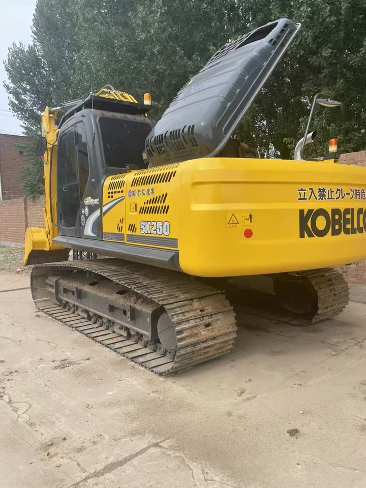 KOBELCO High Efficiency KOBELCO SK250 Excavator - Crawler excavator: picture 5 KOBELCO High Efficiency KOBELCO SK250 Excavator - Crawler excavator: picture 5
