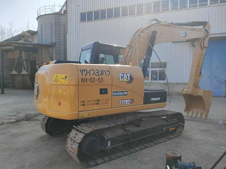 Used Caterpillar Cat312D2GC Excavator Original Japan Heavy Machinery Caterpillar for Sale - Crawler excavator: picture 5 Used Caterpillar Cat312D2GC Excavator Original Japan Heavy Machinery Caterpillar for Sale - Crawler excavator: picture 5