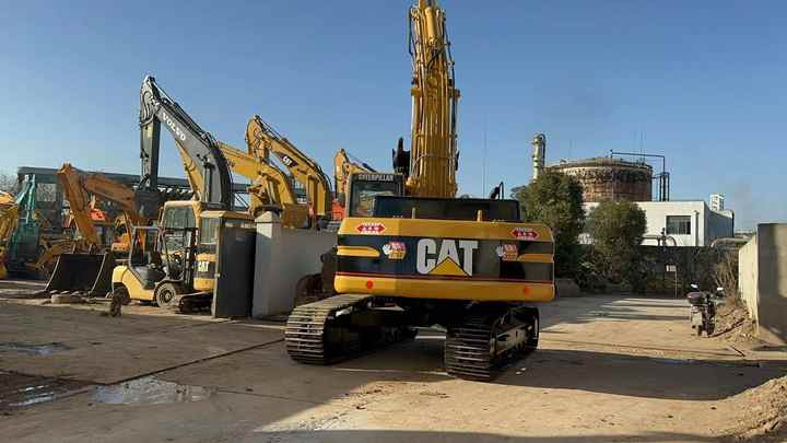 Used Digger CAT 325BL Construction Machinery Construction Digger Used CAT 325BL Cheap Excavator - Crawler excavator: picture 2 Used Digger CAT 325BL Construction Machinery Construction Digger Used CAT 325BL Cheap Excavator - Crawler excavator: picture 2