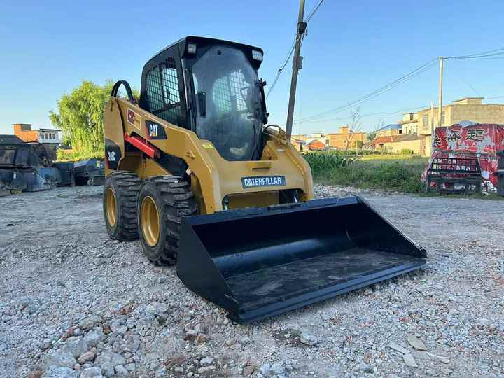 Used Original Caterpillar 246c Skid Steer Loader for Sale Used Cat226b 246c 246d Skid Steer Loader - Skid steer loader: picture 2 Used Original Caterpillar 246c Skid Steer Loader for Sale Used Cat226b 246c 246d Skid Steer Loader - Skid steer loader: picture 2