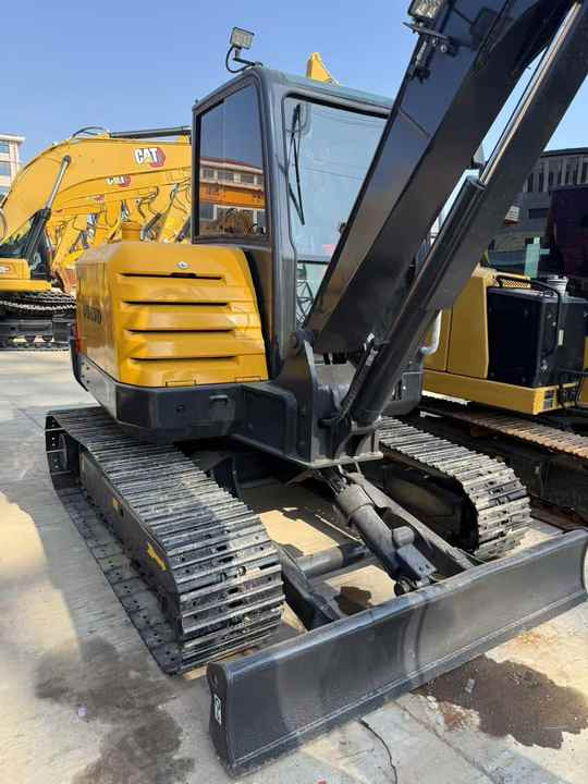 Used volvo Ec60 Mini 6tons Excavator in Stock for Sale - Crawler excavator: picture 2 Used volvo Ec60 Mini 6tons Excavator in Stock for Sale - Crawler excavator: picture 2
