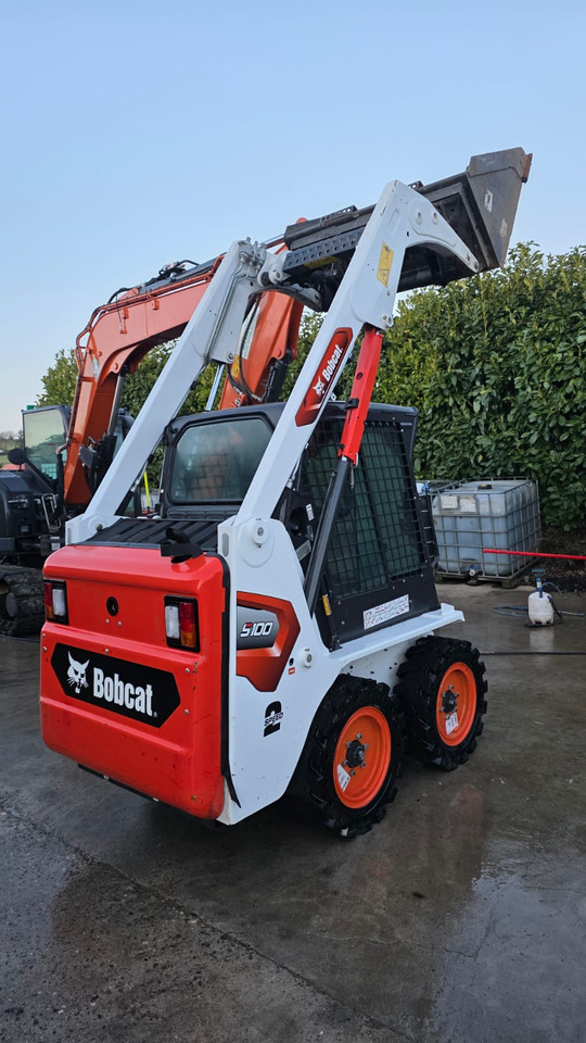 BOBCAT S100 - Skid steer loader: picture 5 BOBCAT S100 - Skid steer loader: picture 5