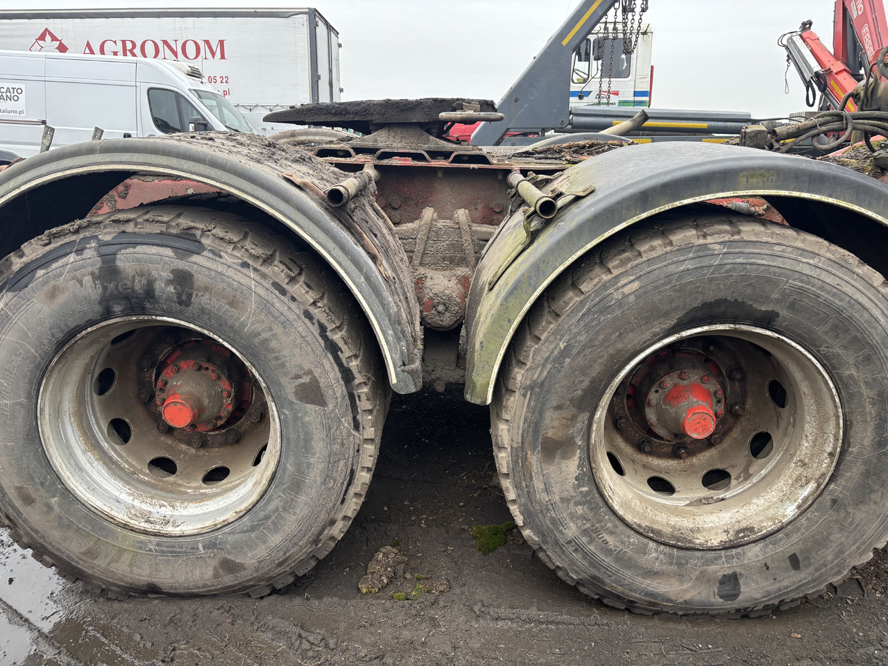 SCANIA 4 124 - Tractor unit: picture 3 SCANIA 4 124 - Tractor unit: picture 3