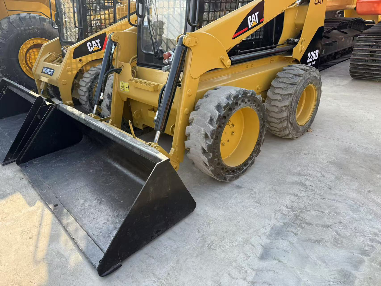 CATERPILLAR 226B - Skid steer loader: picture 4 CATERPILLAR 226B - Skid steer loader: picture 4