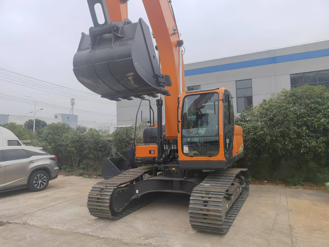 DOOSAN DX205 - Crawler excavator: picture 3 DOOSAN DX205 - Crawler excavator: picture 3