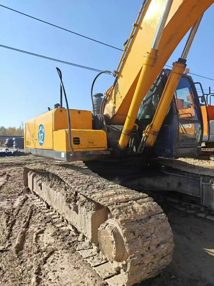 HYUNDAI R305LC-7 - Crawler excavator: picture 3 HYUNDAI R305LC-7 - Crawler excavator: picture 3