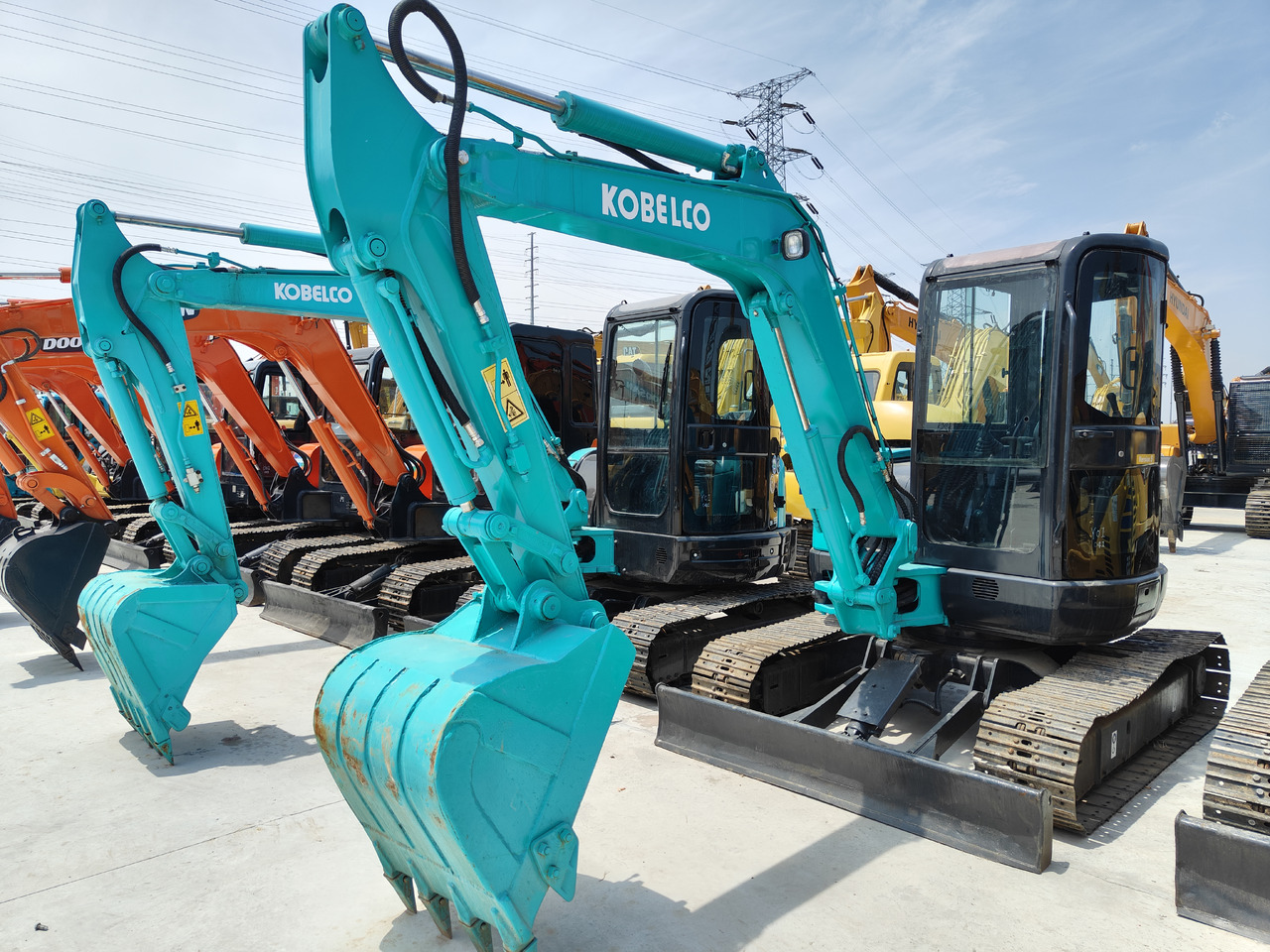 KOBELCO SK45 - Mini excavator: picture 1 KOBELCO SK45 - Mini excavator: picture 1
