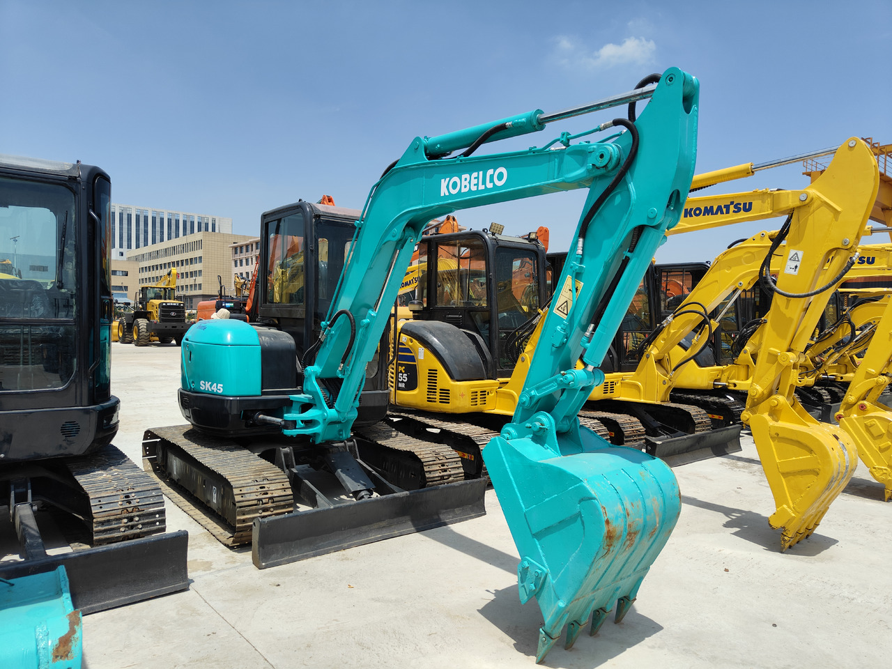 KOBELCO SK45 - Mini excavator: picture 2 KOBELCO SK45 - Mini excavator: picture 2
