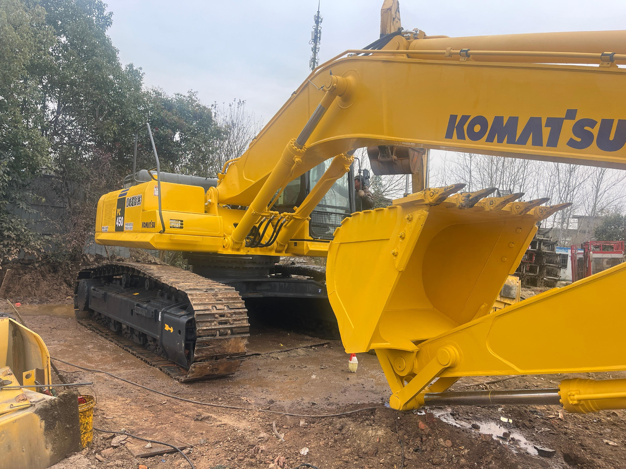 KOMATSU PC450-7 - Crawler excavator: picture 5 KOMATSU PC450-7 - Crawler excavator: picture 5