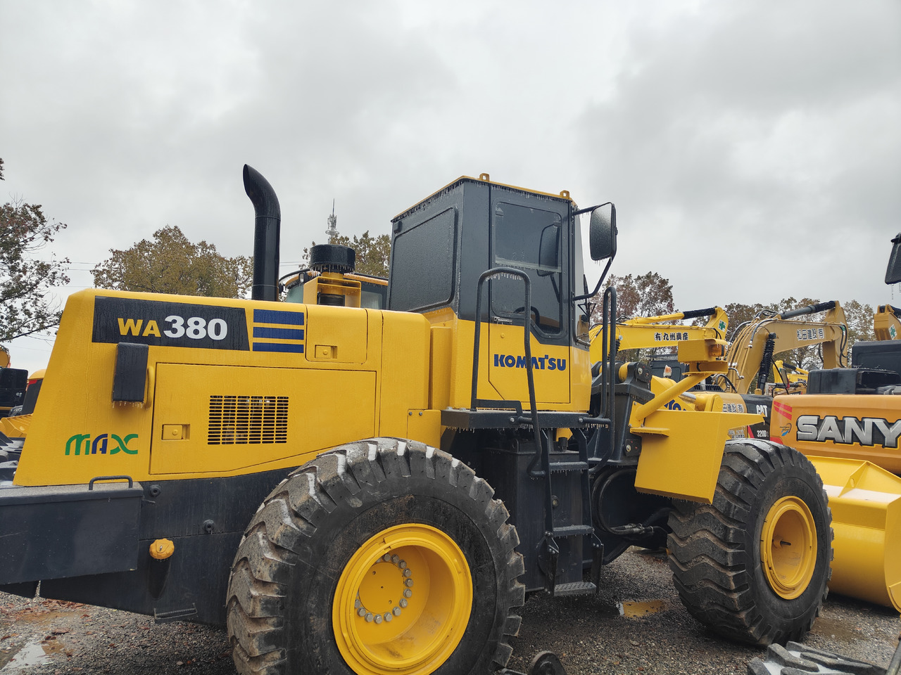 KOMATSU WA380-3 - Wheel loader: picture 3 KOMATSU WA380-3 - Wheel loader: picture 3